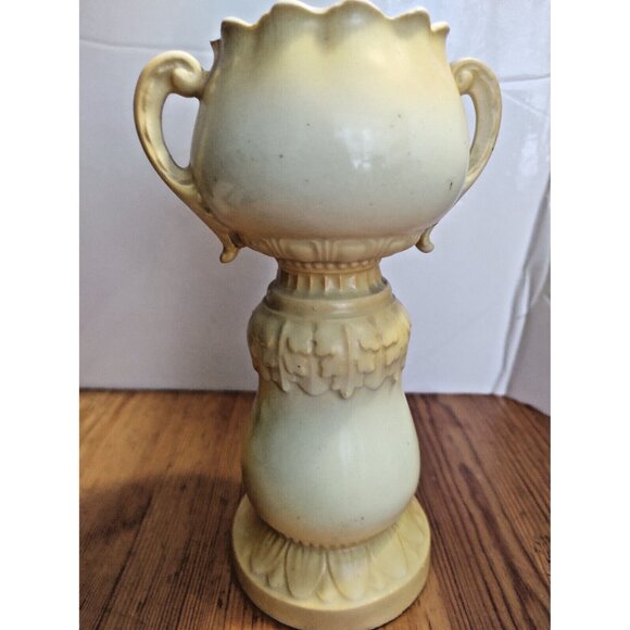 Antique Vase Double Handled Floral Hand Painted & Gilded Austrian Porcelain 7.5” - Picture 5 of 11